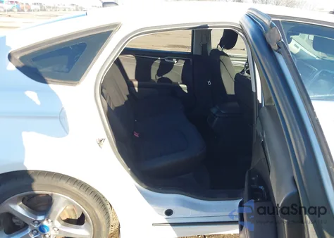 2013 Ford Fusion Se z USA, uszkodzony, nr VIN 3FA6P0HR8DR163368